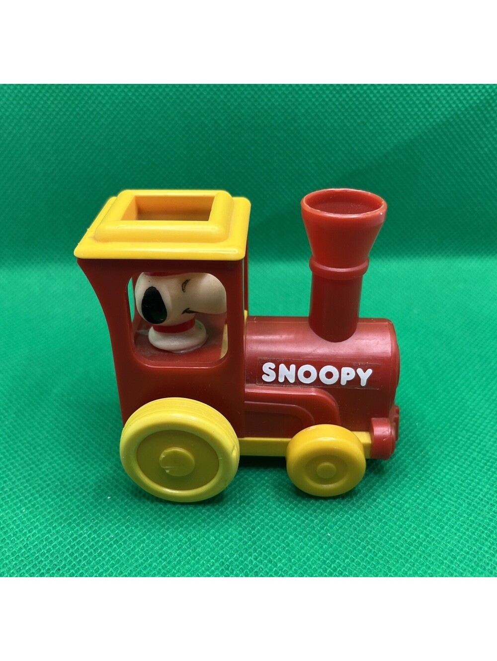 Peanuts Snoopy Express Train Locomotive Aviva Vintage 1970s -Fair Condition